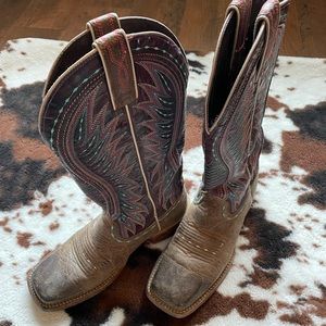 Women’s Ariat Cowboy Boots